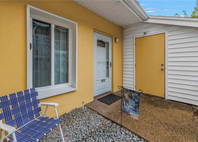 Property at 3710 41st Way S Unit D, St Petersburg, FL 33711, 2 beds, 2.5 baths