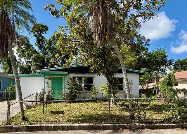 Property at 1758 35th St, Sarasota, FL 34234, 3 beds, 1 bath
