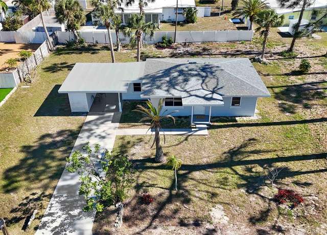 Property at 1075 Falcon Rd, Venice, FL 34293, 2 beds, 1 bath