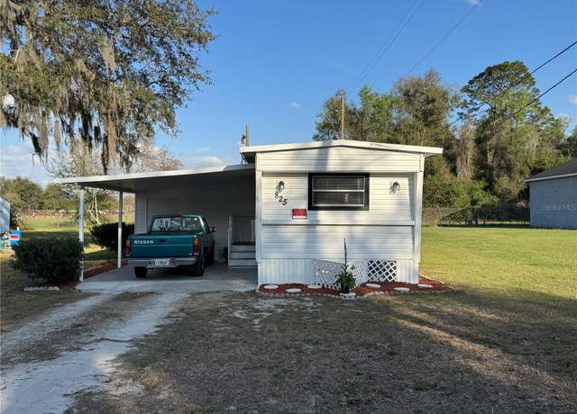 Property at 825 CR 481, Lake Panasoffkee, FL 33538, 2 beds, 1 bath