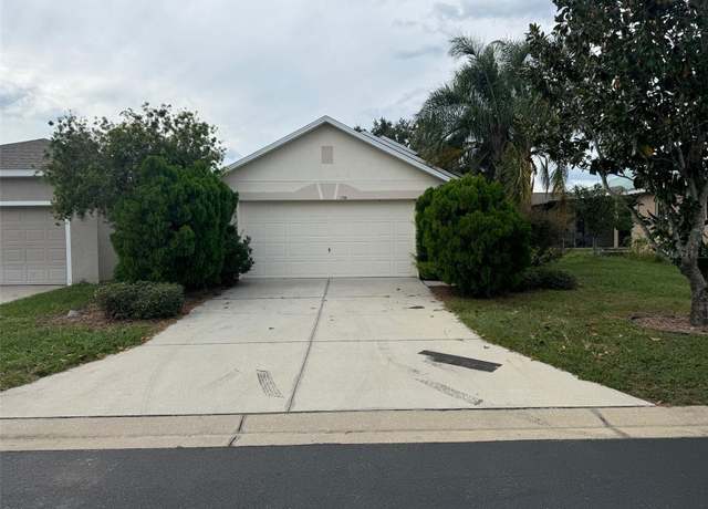 Property at 2796 Whispering Trails Dr, Winter Haven, FL 33884, 3 beds, 2 baths