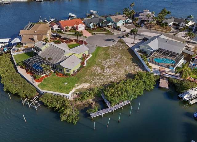 Property at 6646 Dolphin Cove Dr, Apollo Beach, FL 33572