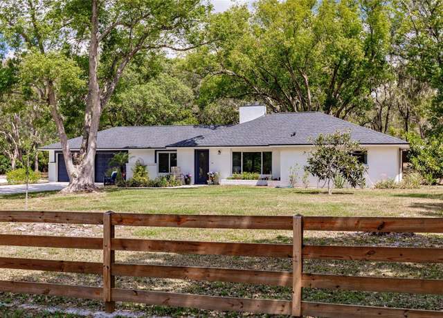 Property at 120 W Trade Winds Rd, Winter Springs, FL 32708, 3 beds, 2 baths