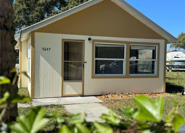 Property at 5647 19th St, Zephyrhills, FL 33542, 2 beds, 1 bath