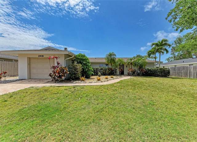 Property at 2908 Mayflower St, Sarasota, FL 34231, 3 beds, 2 baths