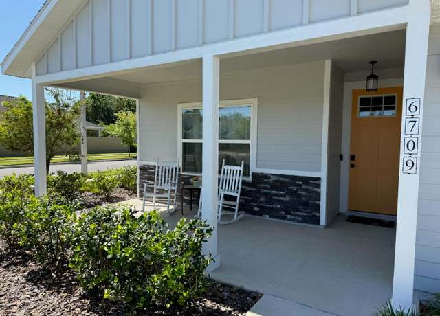 Property at 6709 SW 15th Pl, Gainesville, FL 32607, 4 beds, 2 baths