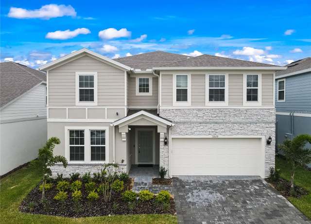 Property at 3225 Lilac Way, Davenport, FL 33897, 9 beds, 6 baths