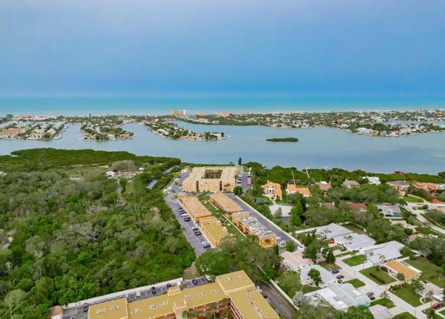 Property at 12760 Indian Rocks Rd #510, Largo, FL 33774, 2 beds, 2 baths