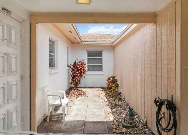 Property at 5062 White Oak Ct, Bradenton, FL 34207, 1 bed, 1 bath
