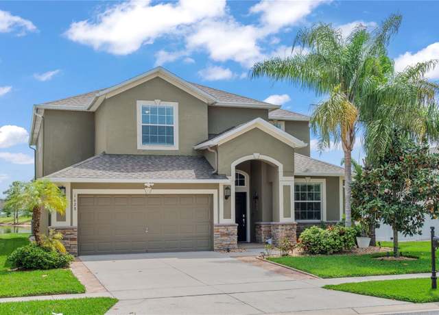 Property at 1628 Thetford Cir, Orlando, FL 32824, 5 beds, 3 baths