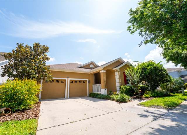 Property at 8835 Abbey Leaf Ln, Orlando, FL 32827, 4 beds, 3 baths