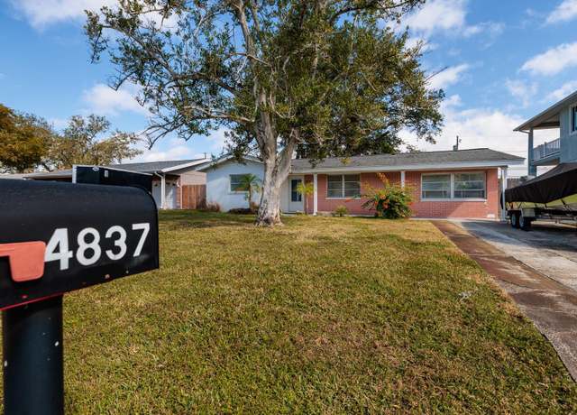 Property at 4837 97th Way N, St Petersburg, FL 33708, 2 beds, 1 bath