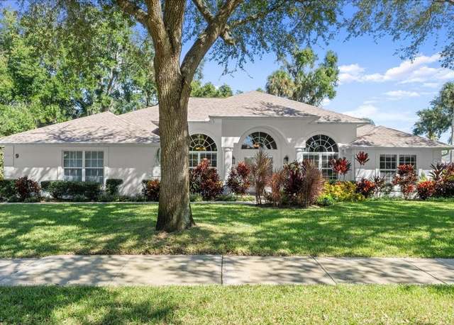 Property at 9 Emerald Oaks Ln, Ormond Beach, FL 32174, 4 beds, 3 baths