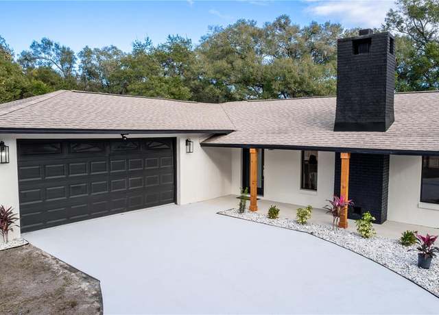 Property at 817 Helen Ave, Deland, FL 32720, 3 beds, 2 baths