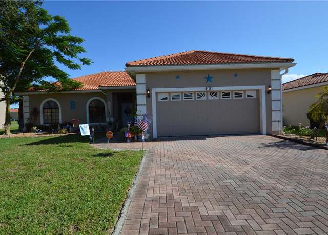Property at 455 Cinnamon Dr, Kissimmee, FL 34759, 4 beds, 2 baths
