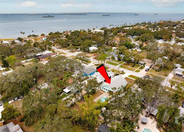 Property at 1061 Sedeeva St, Clearwater, FL 33755, 3 beds, 2 baths