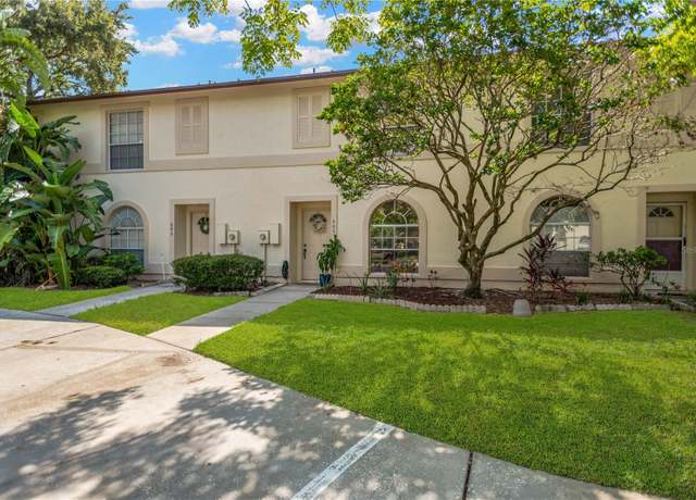 Property at 605 Chippenham Blvd, Brandon, FL 33511, 3 beds, 2.5 baths