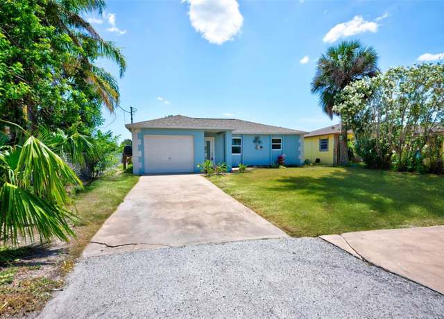 Property at 6432 Boatyard Dr, Hudson, FL 34667, 2 beds, 2 baths