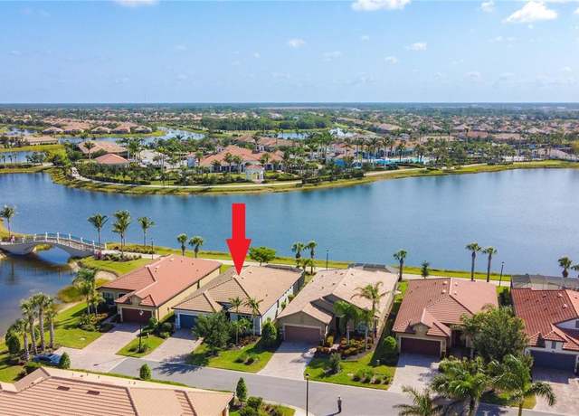 Property at 13724 Quinta St, Venice, FL 34293, 3 beds, 2 baths