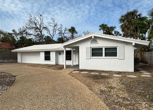Property at 782 Birdsong Ln, Sarasota, FL 34242, 2 beds, 2 baths