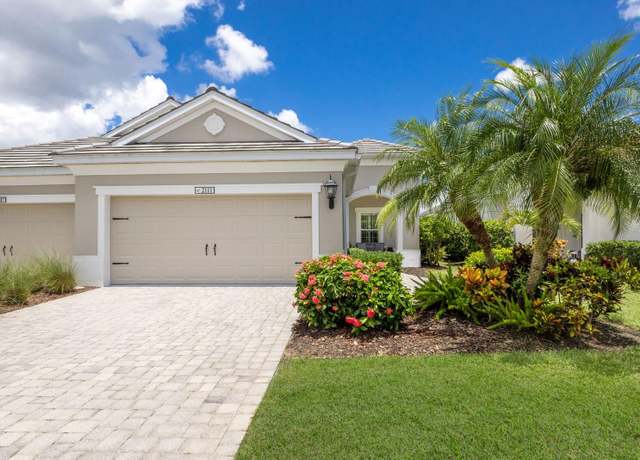 Property at 2111 Crystal Lake Trl, Bradenton, FL 34211, 2 beds, 2 baths