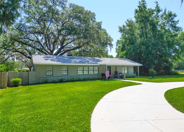 Property at 203 SE 30th Ave, Ocala, FL 34471, 3 beds, 2 baths