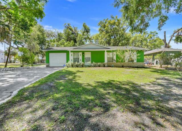 Property at 728 E Clifford Ave, Eustis, FL 32726, 4 beds, 2 baths