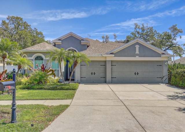 Property at 10810 Moss Island Dr, Riverview, FL 33569, 4 beds, 2 baths
