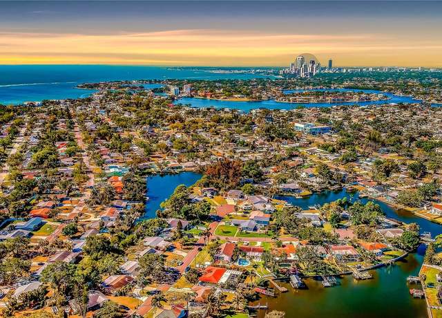 Property at 1620 Massachusetts Ave NE, St Petersburg, FL 33703