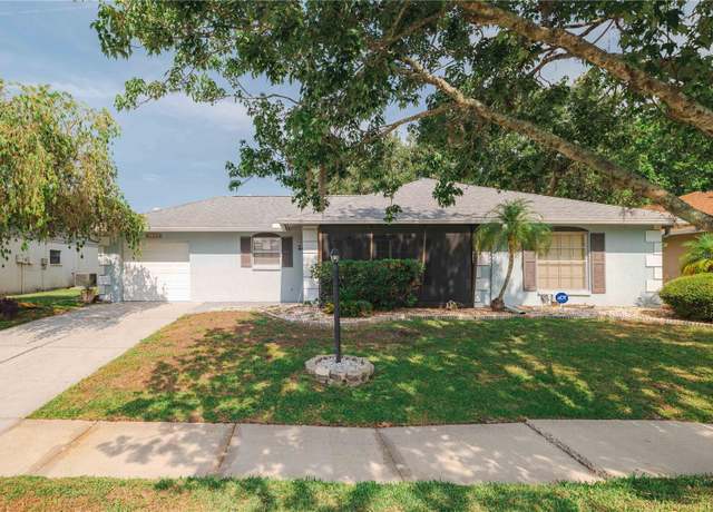 Property at 1949 Tampa Bay Dr, Wesley Chapel, FL 33543, 2 beds, 2 baths