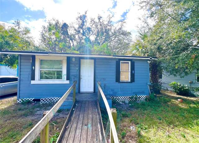 Property at 30 E Ella J Gilmore St, Apopka, FL 32703, 3 beds, 1 bath