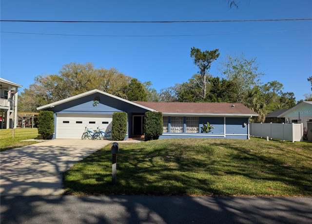Property at 3713 N Suwanee Pt, Crystal River, FL 34428, 2 beds, 2 baths