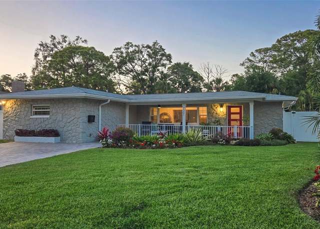 Property at 7301 2nd Ave S, St Petersburg, FL 33707, 3 beds, 3 baths