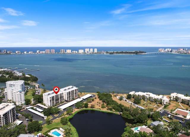 Property at 100 Oakmont Ln #305, Belleair, FL 33756, 2 beds, 2 baths