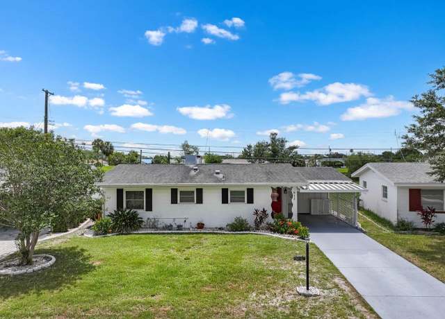 Property at 913 Augusta Dr, Sun City Center, FL 33573, 2 beds, 2 baths