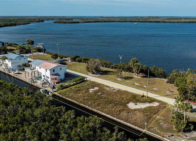 Property at 8153 Moyer Ln, Bokeelia, FL 33922