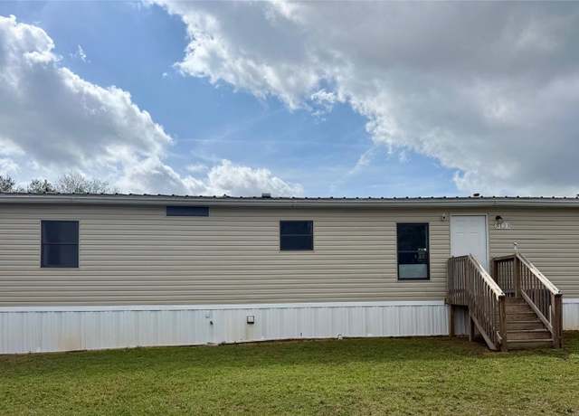 Property at 3123 Crystal Hills Dr, Lakeland, FL 33801, 2 beds, 2 baths