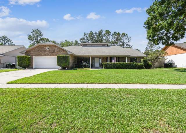 Property at 7618 Majestic Pine Ct, Orlando, FL 32819, 4 beds, 3 baths