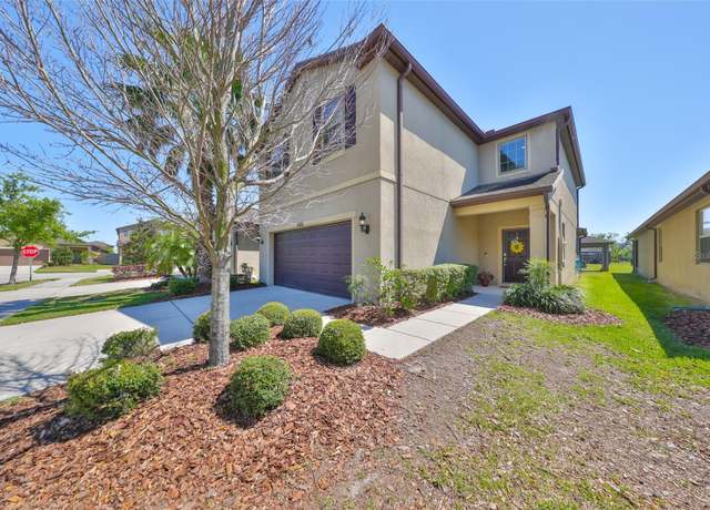 Property at 8306 Red Spruce Ave, Riverview, FL 33578, 4 beds, 2.5 baths
