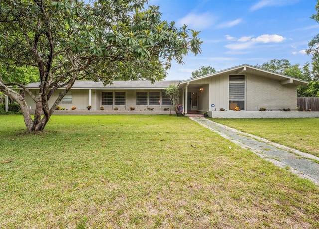 Property at 25446 SW 5 Ave, Newberry, FL 32669, 3 beds, 2.5 baths
