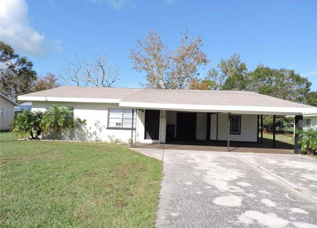 Property at 5016 Washington St, Lake Wales, FL 33859, 4 beds, 2 baths