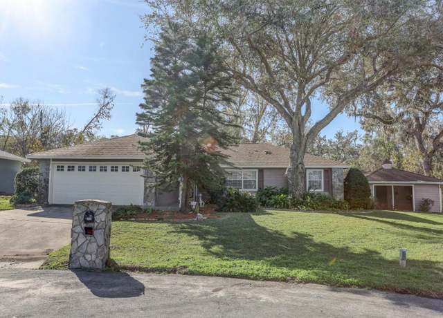 Property at 3940 Laurel Branch Dr, Lakeland, FL 33810, 3 beds, 2 baths