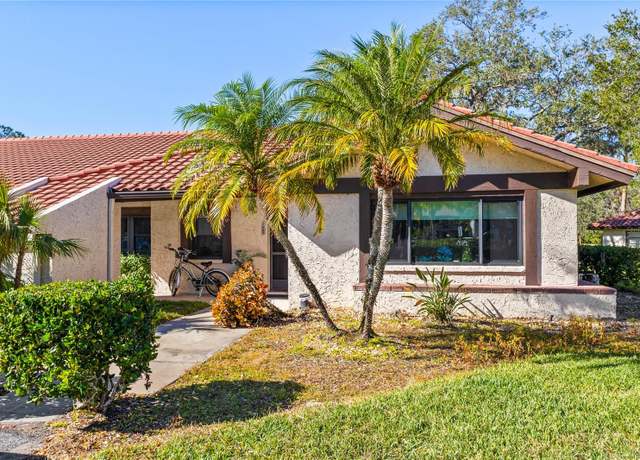 Property at 5635 Golf Pointe Dr #105, Sarasota, FL 34243, 3 beds, 2 baths