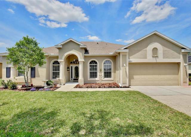 Property at 525 Hebrides Ct, Apopka, FL 32712, 4 beds, 3 baths