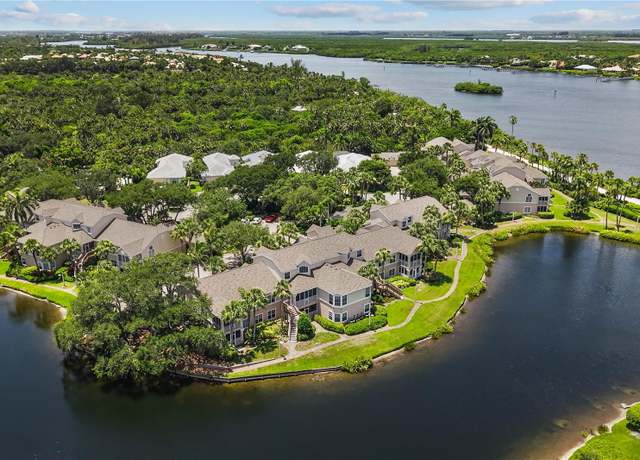 Property at 8735 Lakeside Blvd #210, Vero Beach, FL 32963, 3 beds, 2.5 baths