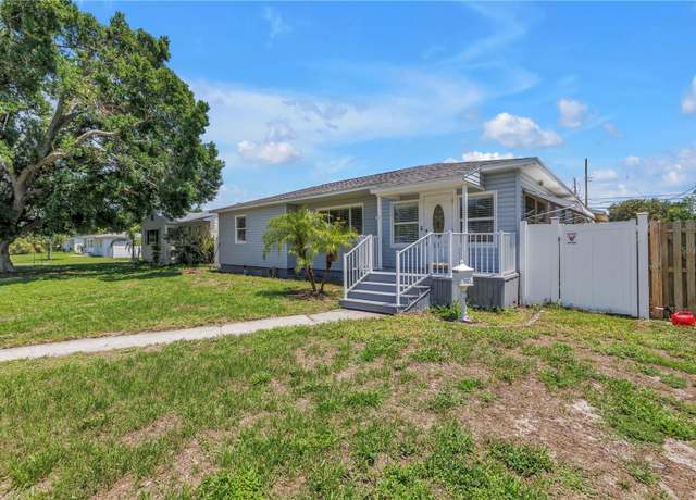 Property at 774 40th Ave NE, St Petersburg, FL 33703, 3 beds, 2 baths