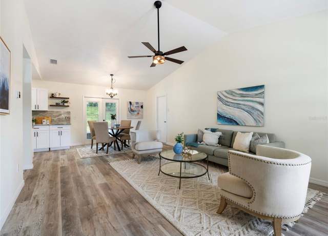 Property at 346 Emerald Rd, Ocala, FL 34472, 2 beds, 2 baths