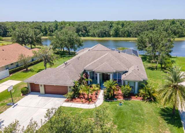 Property at 12309 Creek Edge Dr, Riverview, FL 33579, 4 beds, 3 baths