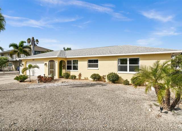 Property at 3462 Pinetree Dr, St James City, FL 33956, 3 beds, 2 baths