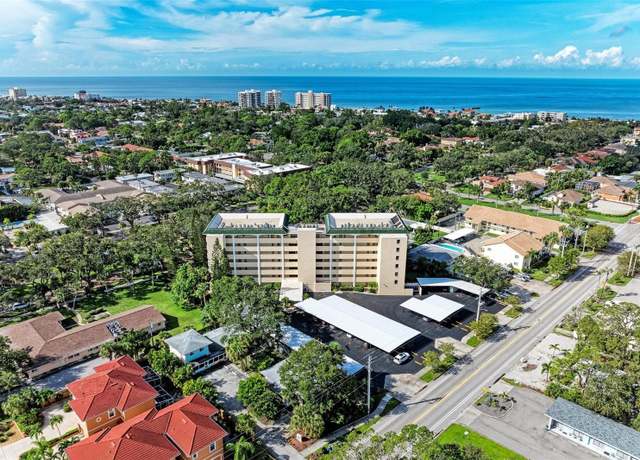 Property at 512 W Venice Ave #403, Venice, FL 34285, 2 beds, 2 baths